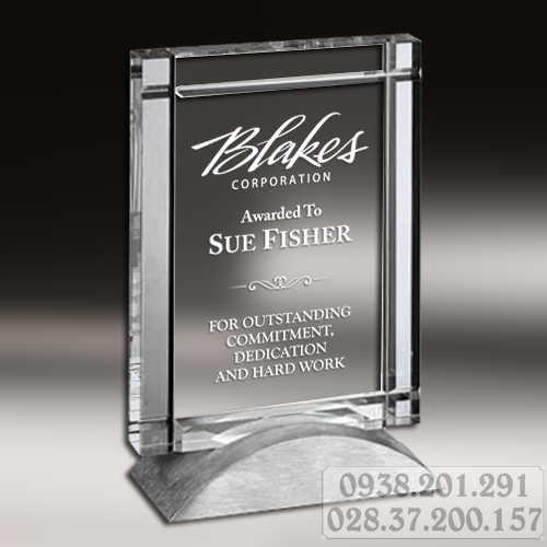 Kỷ niệm chương hình tấm bảng dạng vuông pha lê thủy tinh giá rẻ tphcm Kỷ niệm chương hình tấm bảng dạng vuông pha lê thủy tinh giá rẻ tphcm