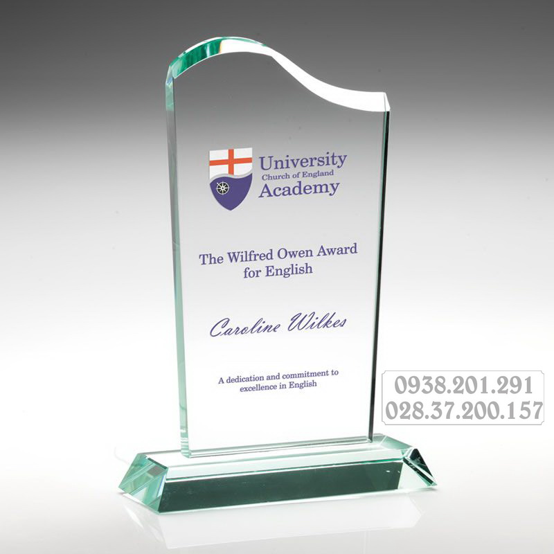 Kỷ niệm chương hình tấm bảng dạng vuông pha lê thủy tinh giá rẻ tphcm Kỷ niệm chương hình tấm bảng dạng vuông pha lê thủy tinh giá rẻ tphcm