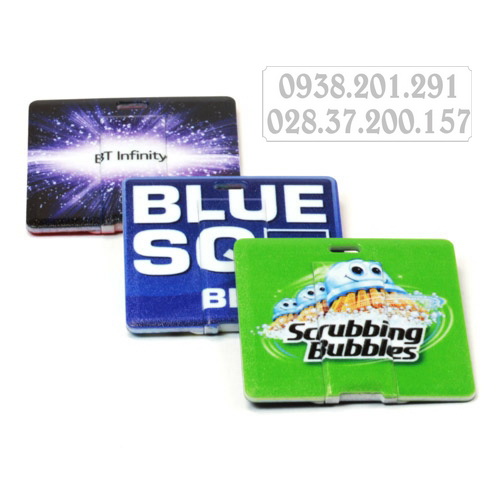 Đặt in usb thẻ hình vuông dạng thẻ nhựa card in hình ảnh làm quà tặng Đặt in usb thẻ hình vuông dạng thẻ nhựa card in hình ảnh làm quà tặng