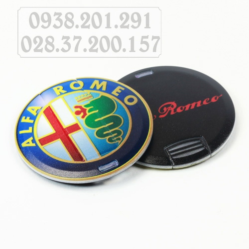 đặt in usb thẻ hình tròn huy hiệu in hình logo công ty giá rẻ tphcm đặt in usb thẻ hình tròn huy hiệu in hình logo công ty giá rẻ tphcm