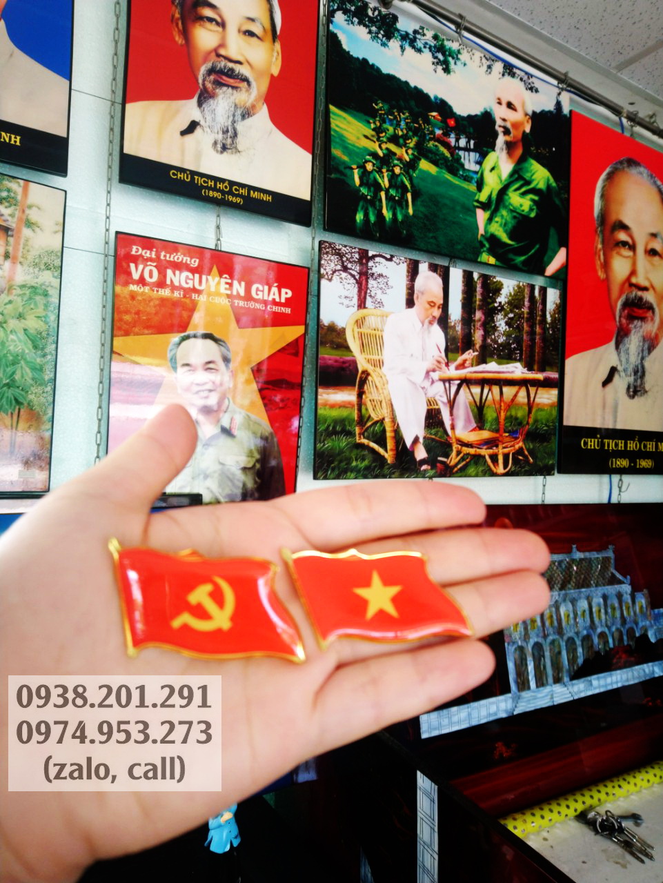 Sản xuất huy hiệu lá cờ đảng đeo ngực áo đại hội đảng đẹp giá rẻ nhất tphcm Sản xuất huy hiệu lá cờ đảng đeo ngực áo đại hội đảng đẹp giá rẻ nhất tphcm