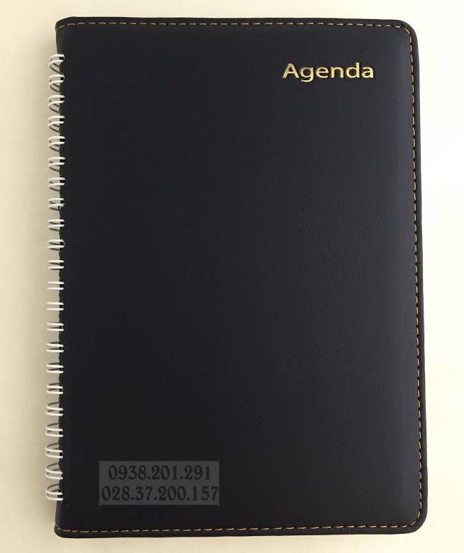 Các mẫu sổ tay mới năm 2018 in logo theo yêu cầu có lịch agenda Đặt in sổ tay agenda lịch 2018 có logo làm quà tặng khách hàng nhân viên