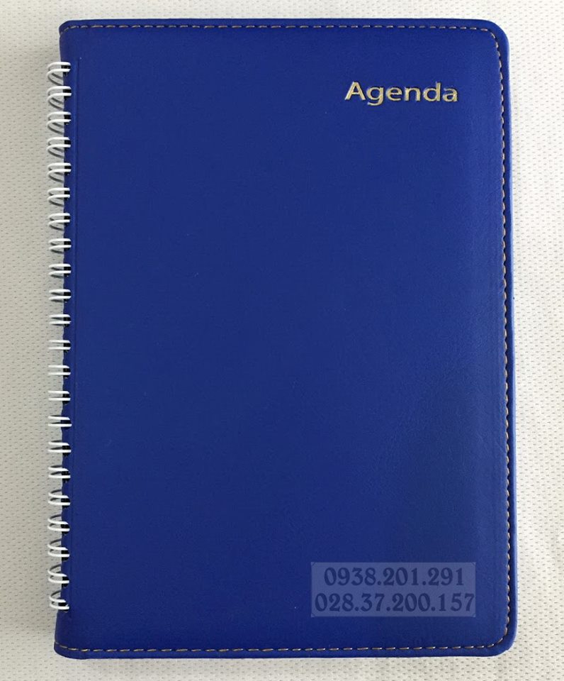 Các mẫu sổ tay mới năm 2018 in logo theo yêu cầu có lịch agenda Đặt in sổ tay agenda lịch 2018 có logo làm quà tặng khách hàng nhân viên