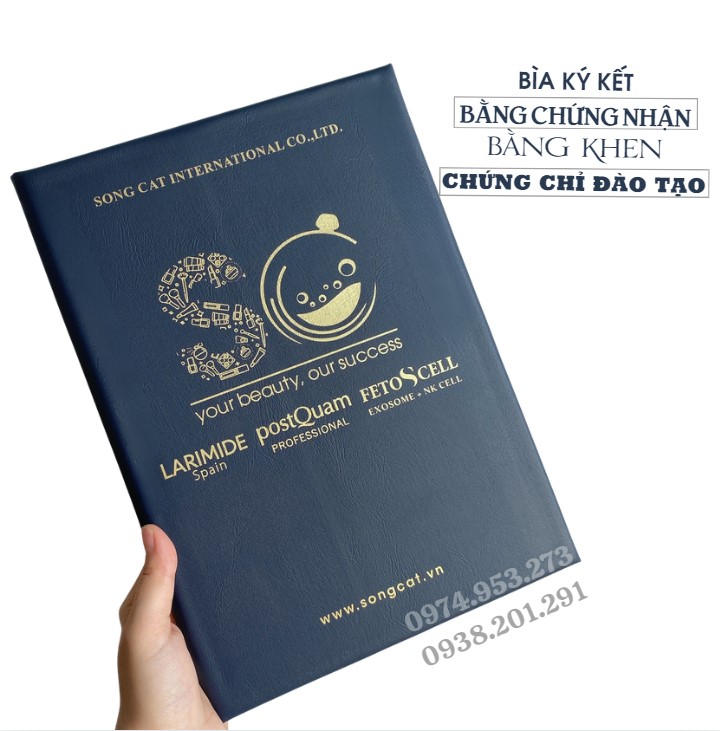 Mẫu bìa ký kết đẹp màu đỏ in logo lấy gấp Mẫu bìa ký kết đẹp màu đỏ in logo lấy gấp