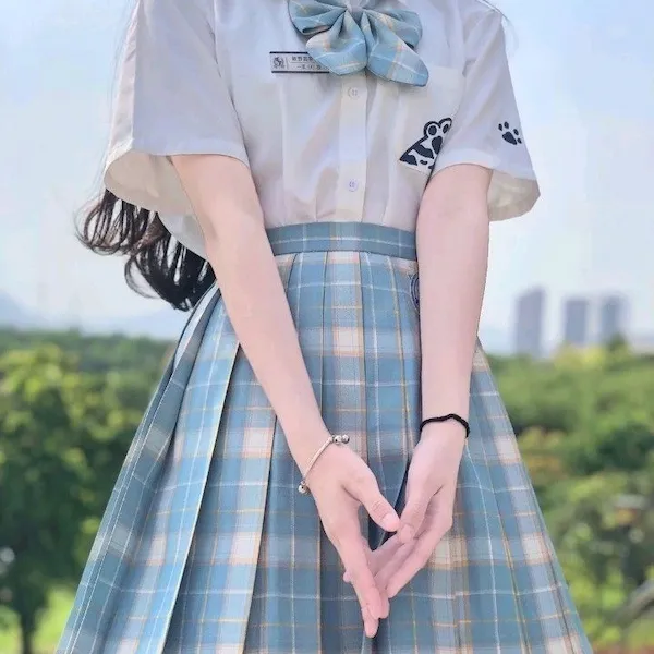 Đồng phục học sinh