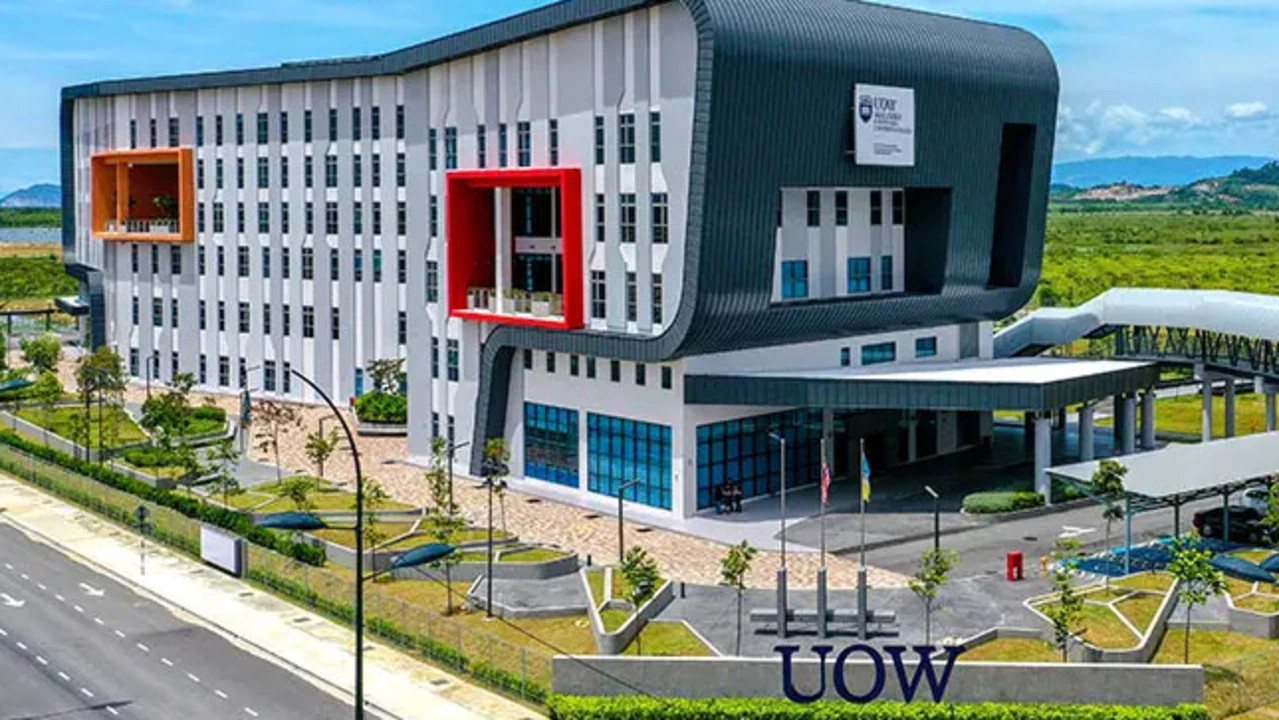 đại học Wollongong Malaysia