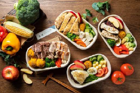 Bữa ăn dinh dưỡng của Trường IU English Academy