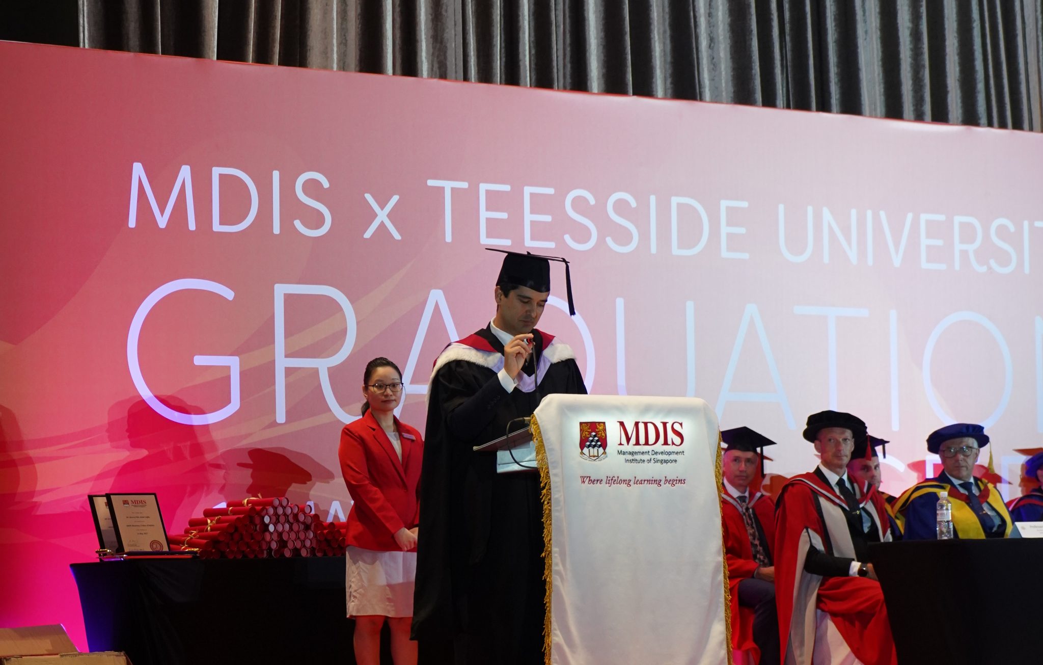 MDIS Singapore và Teesside University