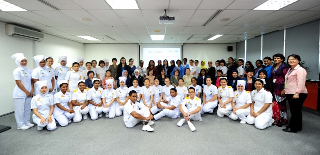 khóa học Nursing tại IMU