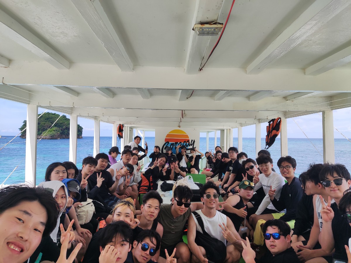 Hoạt động ngoại khóa tại WE Iloilo