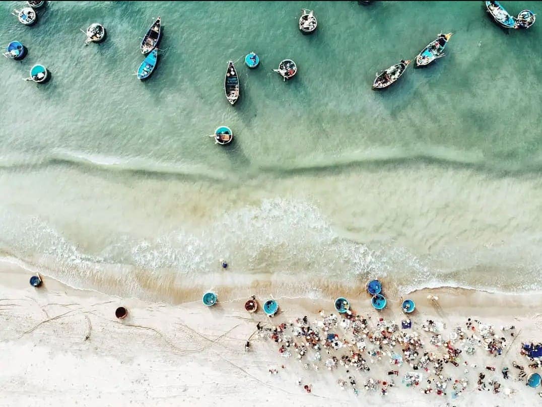 Làng chài Phước Hải thật đẹp từ trên cao Làng chài Phước Hải thật đẹp từ trên cao