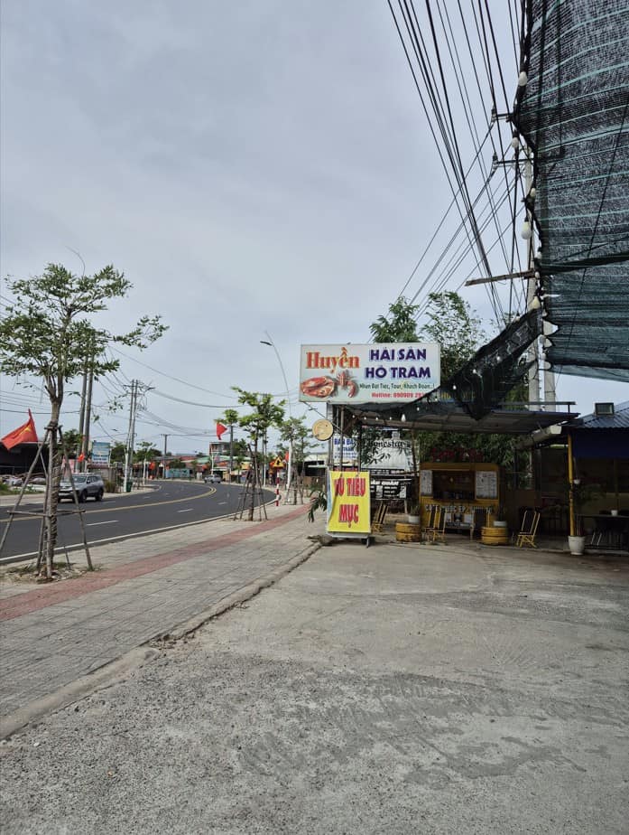 Quán ăn Huyền hải sản Hồ Tràm Quán ăn Huyền hải sản Hồ Tràm