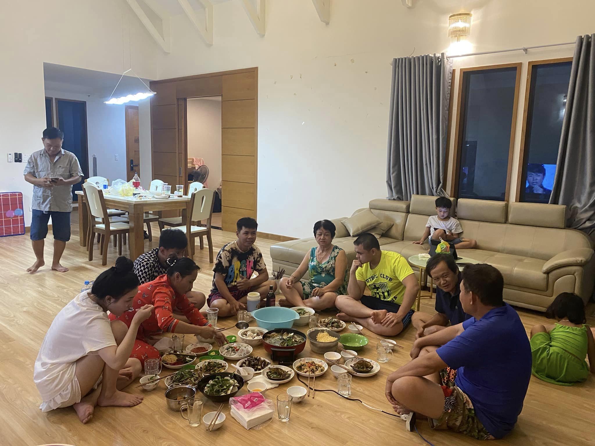 Khách lưu trú tại Villa Coastar Hồ Tràm Khách lưu trú tại Villa Coastar Hồ Tràm