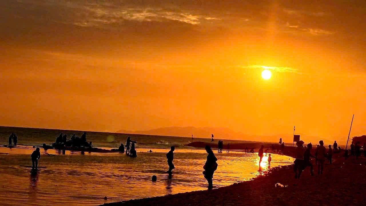 Hoàng hôn Hồ Tràm Hoàng hôn Hồ Tràm