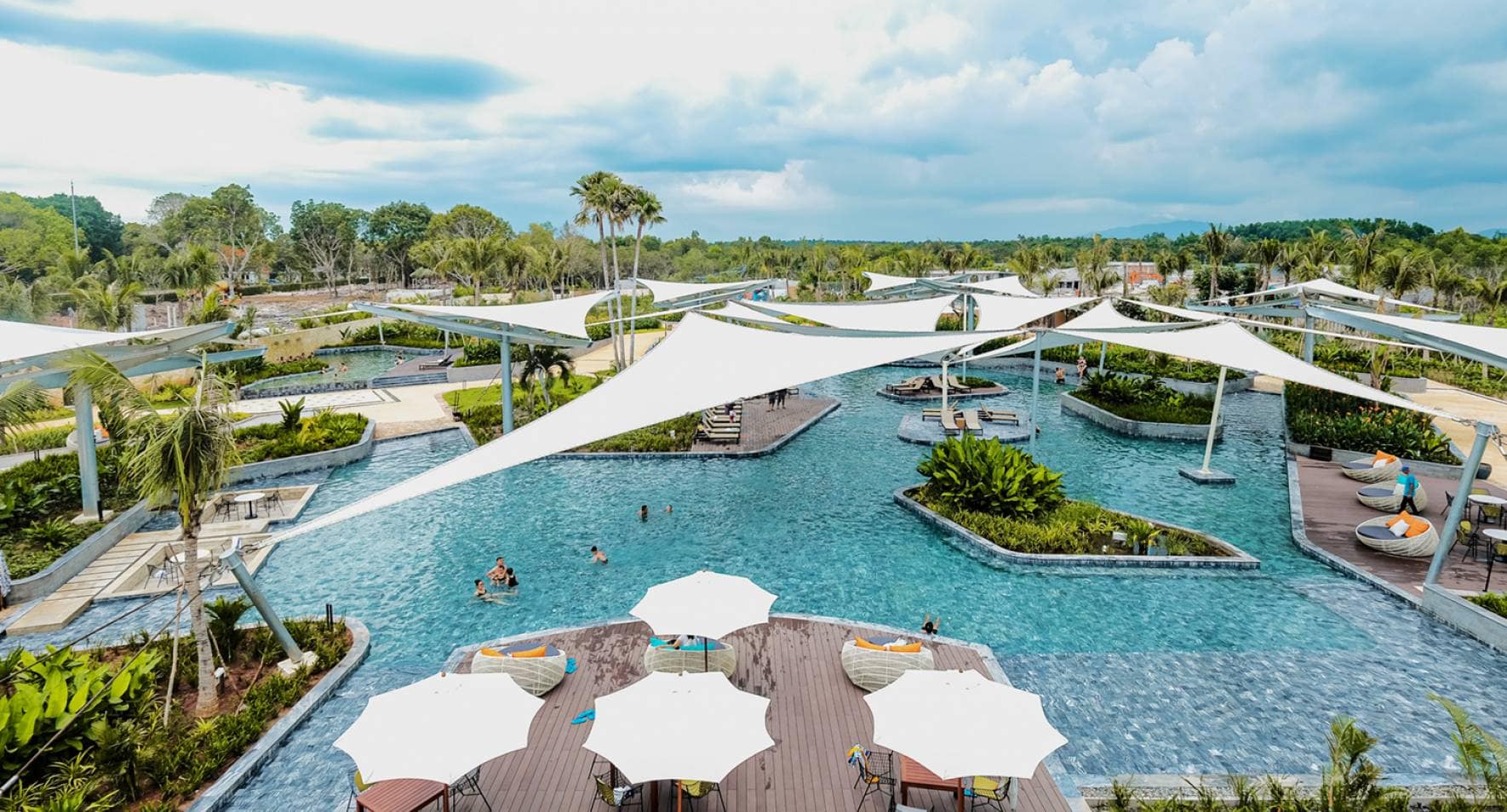 Khu du lịch Suối nước nóng Bình Châu Phước Bửu (Ảnh: st) Khu du lịch Suối nước nóng Bình Châu Phước Bửu (Ảnh: st)