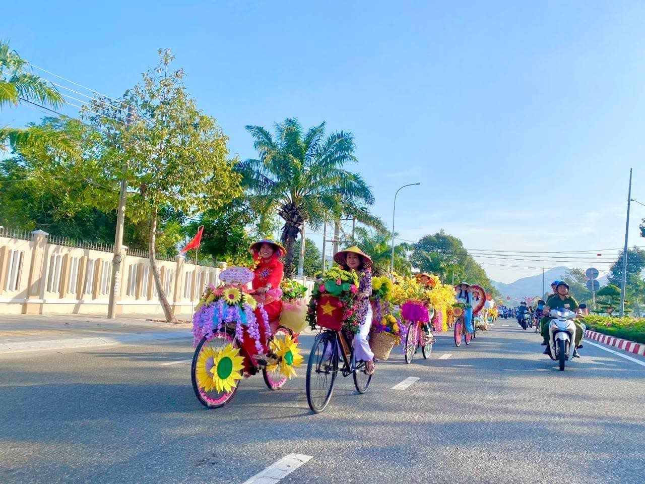 Long Hải vào xuân Long Hải vào xuân