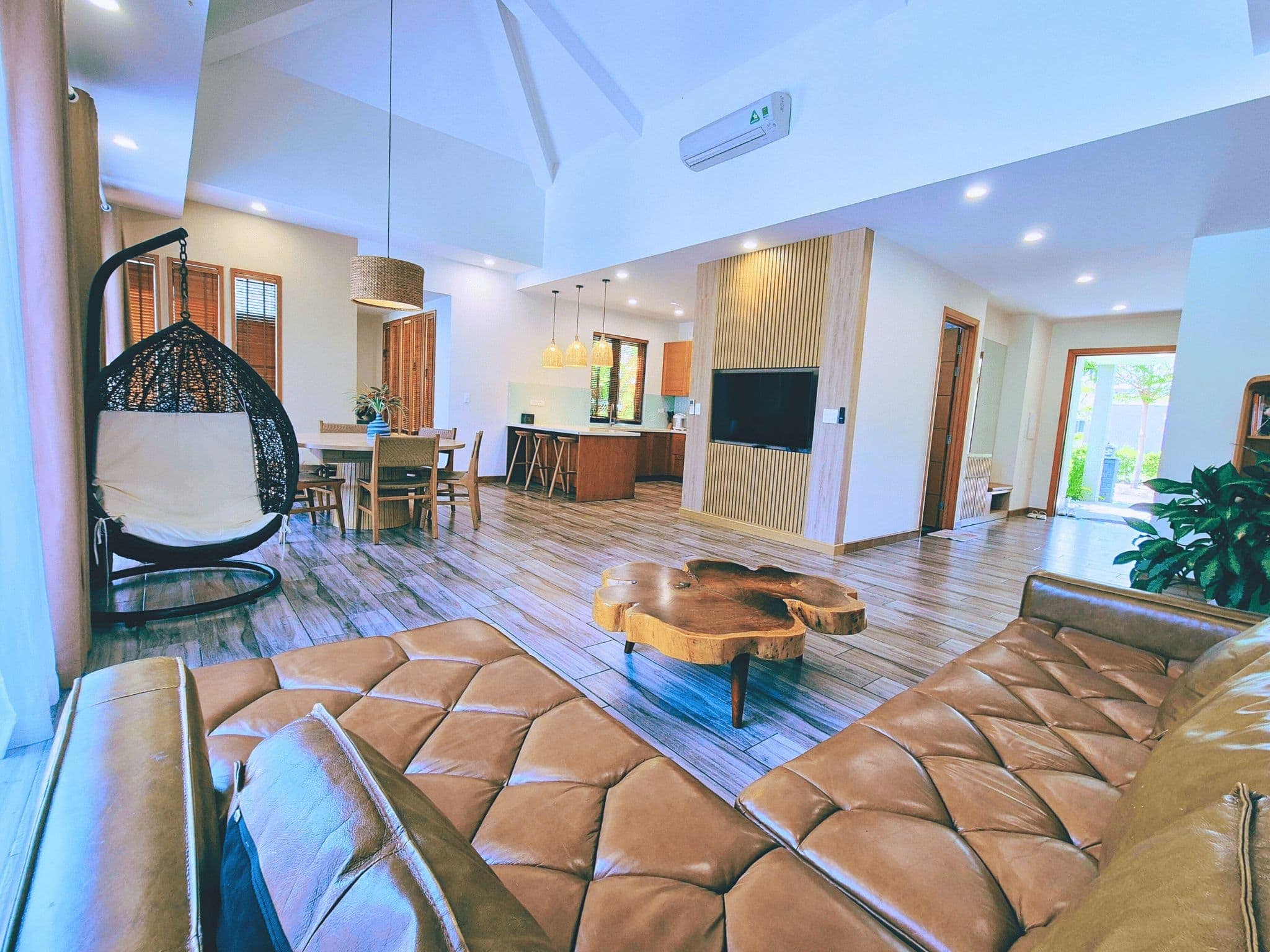 Nội thất bên trong một villa trong khu Coastar Hồ Tràm Nội thất bên trong một villa trong khu Coastar Hồ Tràm