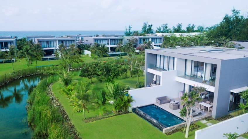 Một góc khu Villa Sanctuary Hồ Tràm Resort nhìn từ trên cao Một góc khu Villa Sanctuary Hồ Tràm Resort nhìn từ trên cao
