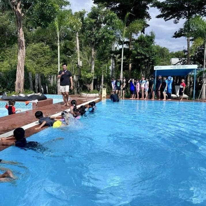 Xuyên Mộc mở lớp phổ cập bơi cho trẻ em hè năm 2026 thu hút rất nhiều bé tham gia Xuyên Mộc mở lớp phổ cập bơi cho trẻ em hè năm 2026 thu hút rất nhiều bé tham gia