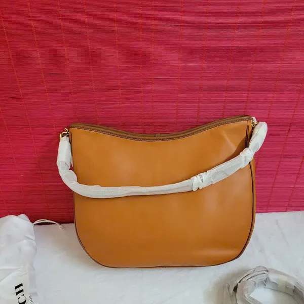 Túi Coach authentic