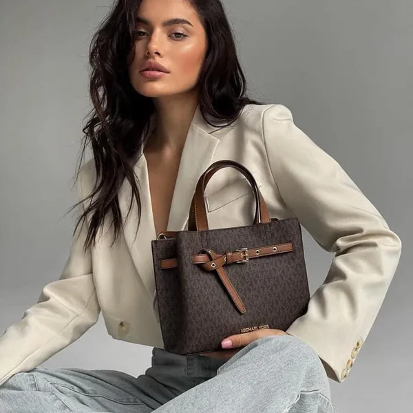 Túi hiệu Michael Kors
