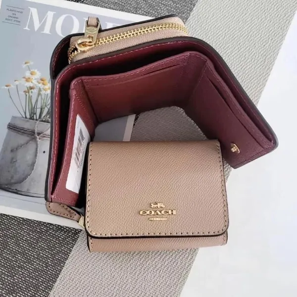  Ví bóp da cầm tay Coach