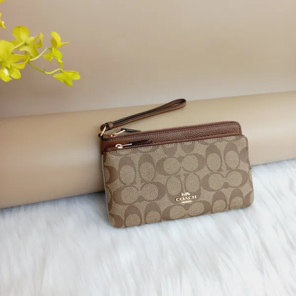 Ví Coach nữ auth