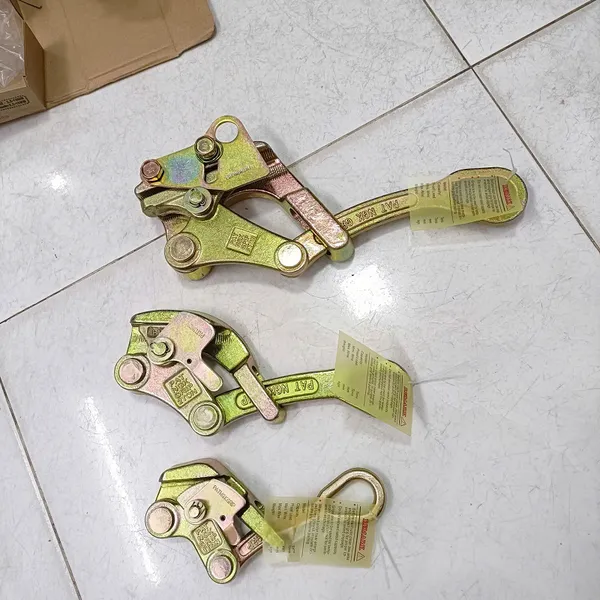 Cóc Kẹp Cáp 3 Tấn NGK