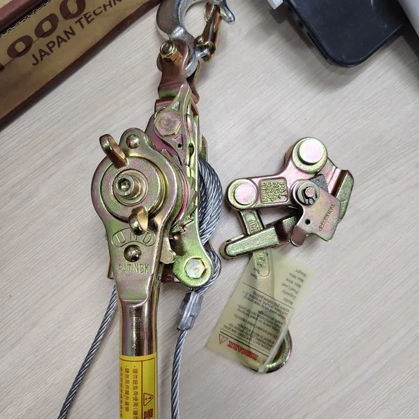 Pa Lăng Cáp Lắc Tay 1 tấn NGK