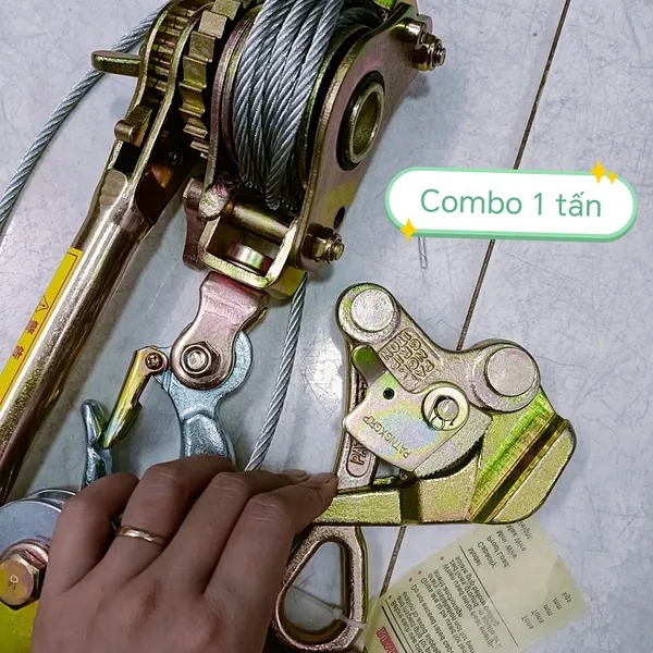 Pa Lăng Cáp Lắc Tay 1 tấn NGK