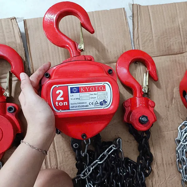 Pa lăng xích kéo tay 2 tấn Kyoto