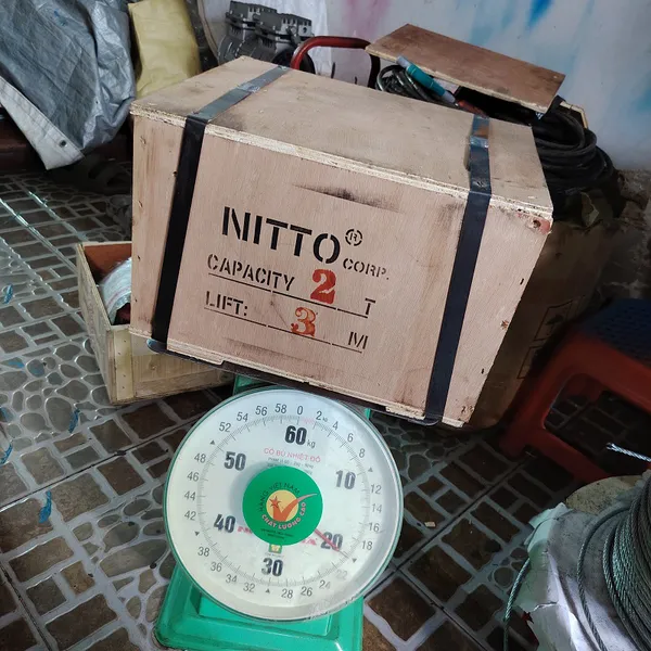 Pa lăng xích kéo tay 2 tấn NITTO