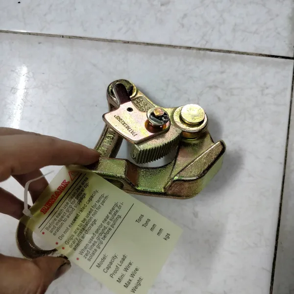 Cóc Kẹp Cáp 3 Tấn NGK