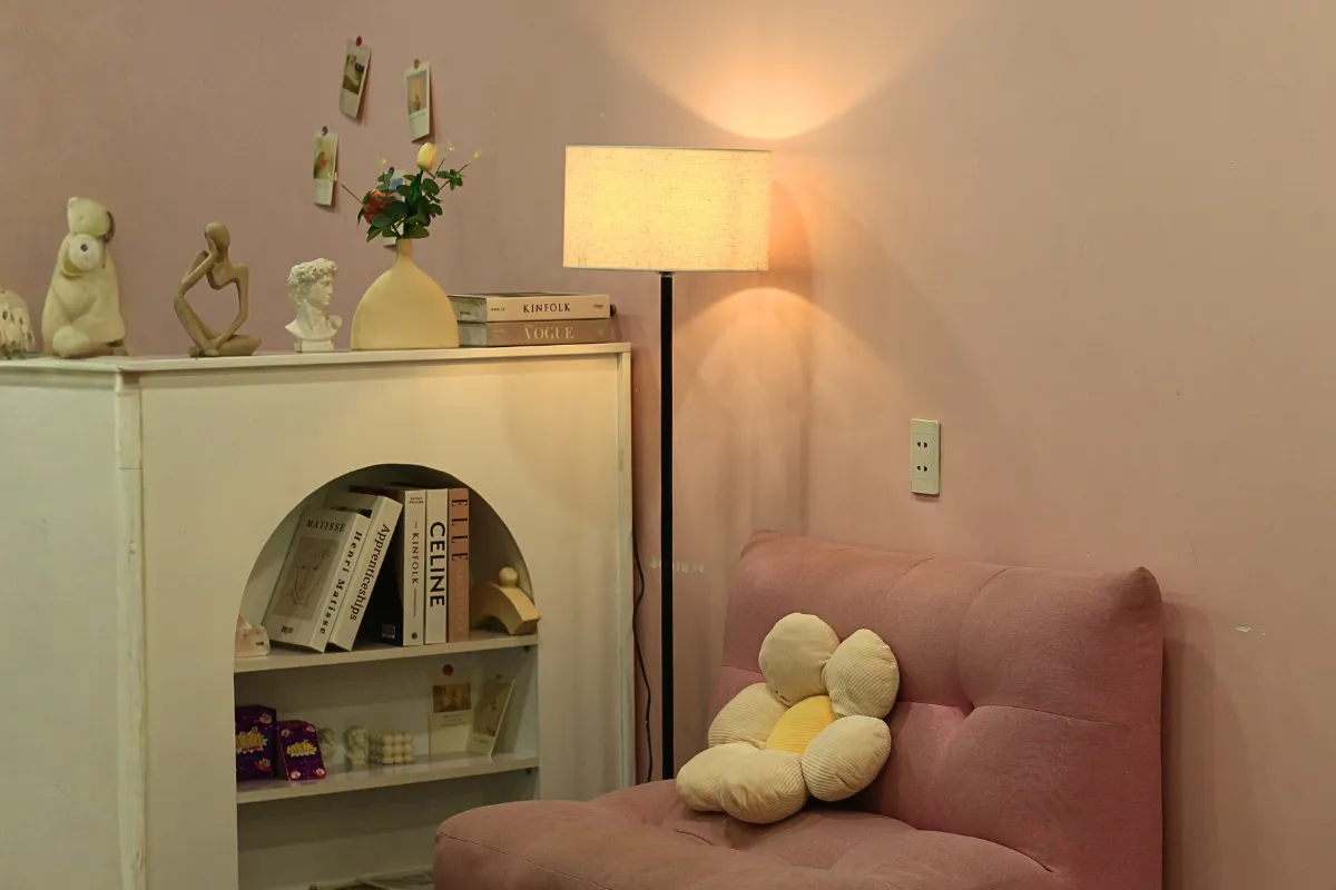 CHO THUÊ ĐÈN LED TRANG TRÍ SỰ KIỆN, BÀN TIỆC MÃ KT4