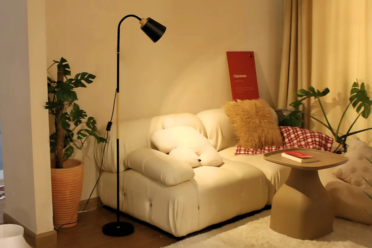 CHO THUÊ ĐÈN LED TRANG TRÍ SỰ KIỆN, BÀN TIỆC MÃ KT5