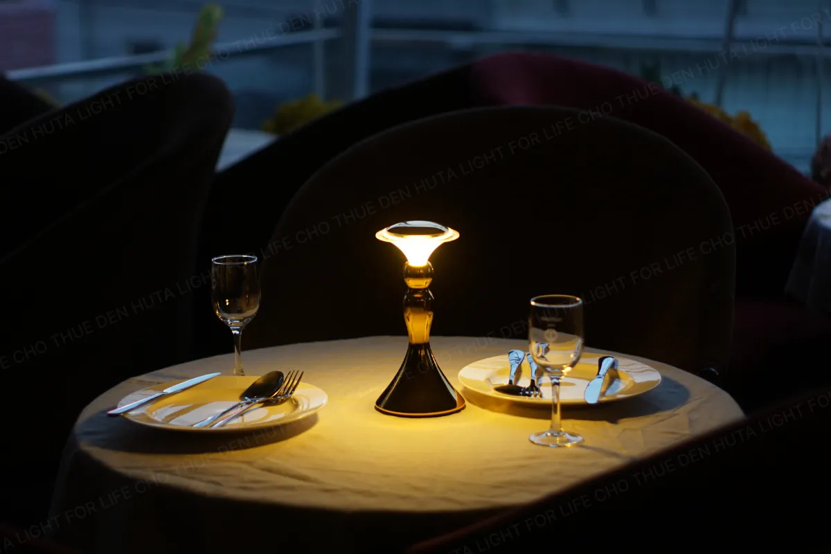 CHO THUÊ ĐÈN LED TRANG TRÍ SỰ KIỆN, BÀN TIỆC MÃ RESCUP