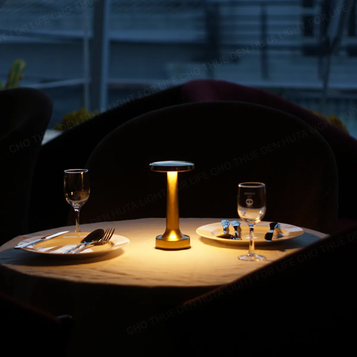 CHO THUÊ ĐÈN LED TRANG TRÍ SỰ KIỆN, BÀN TIỆC MÃ RESDIA2