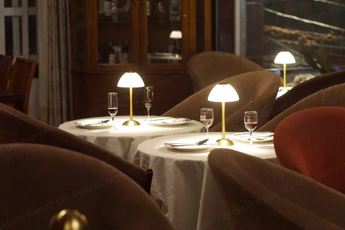 CHO THUÊ ĐÈN LED TRANG TRÍ SỰ KIỆN, BÀN TIỆC MÃ RESDUNON