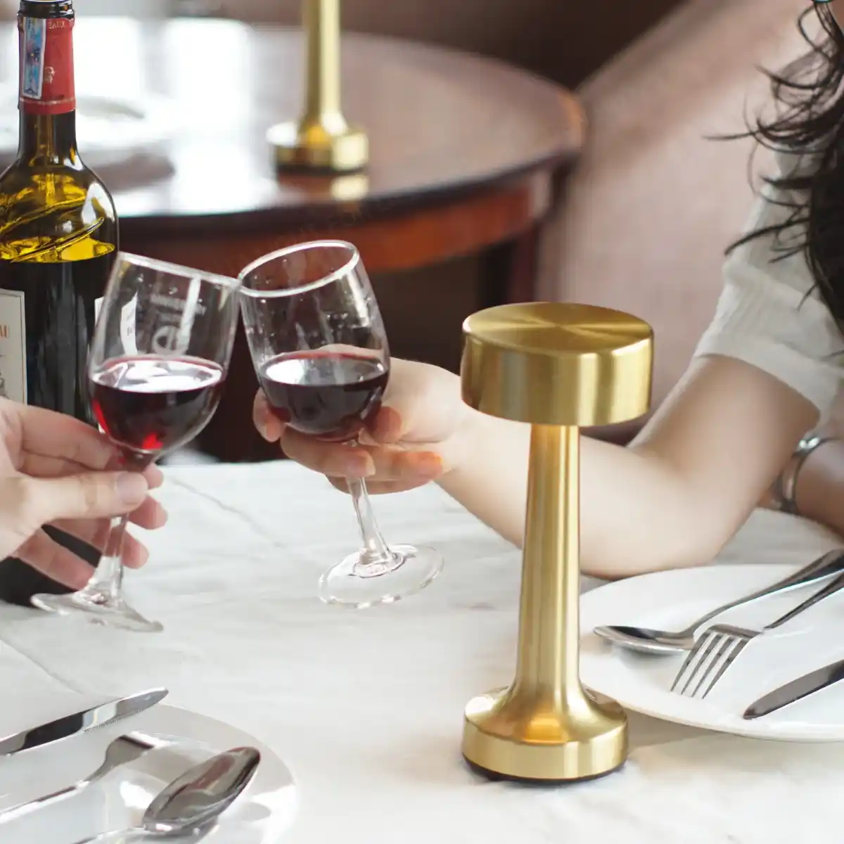 3. HÌNH ẢNH THỰC TẾ ĐÈN LED RESTRU