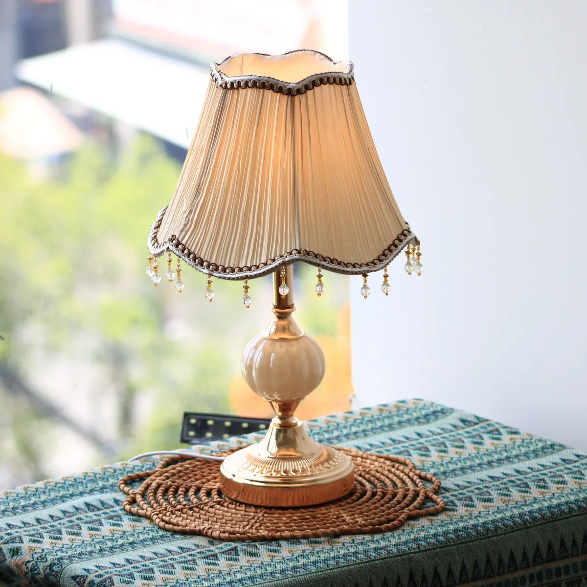 3. HÌNH ẢNH THỰC TẾ ĐÈN NGỦ ĐỂ BÀN MÃ CD1