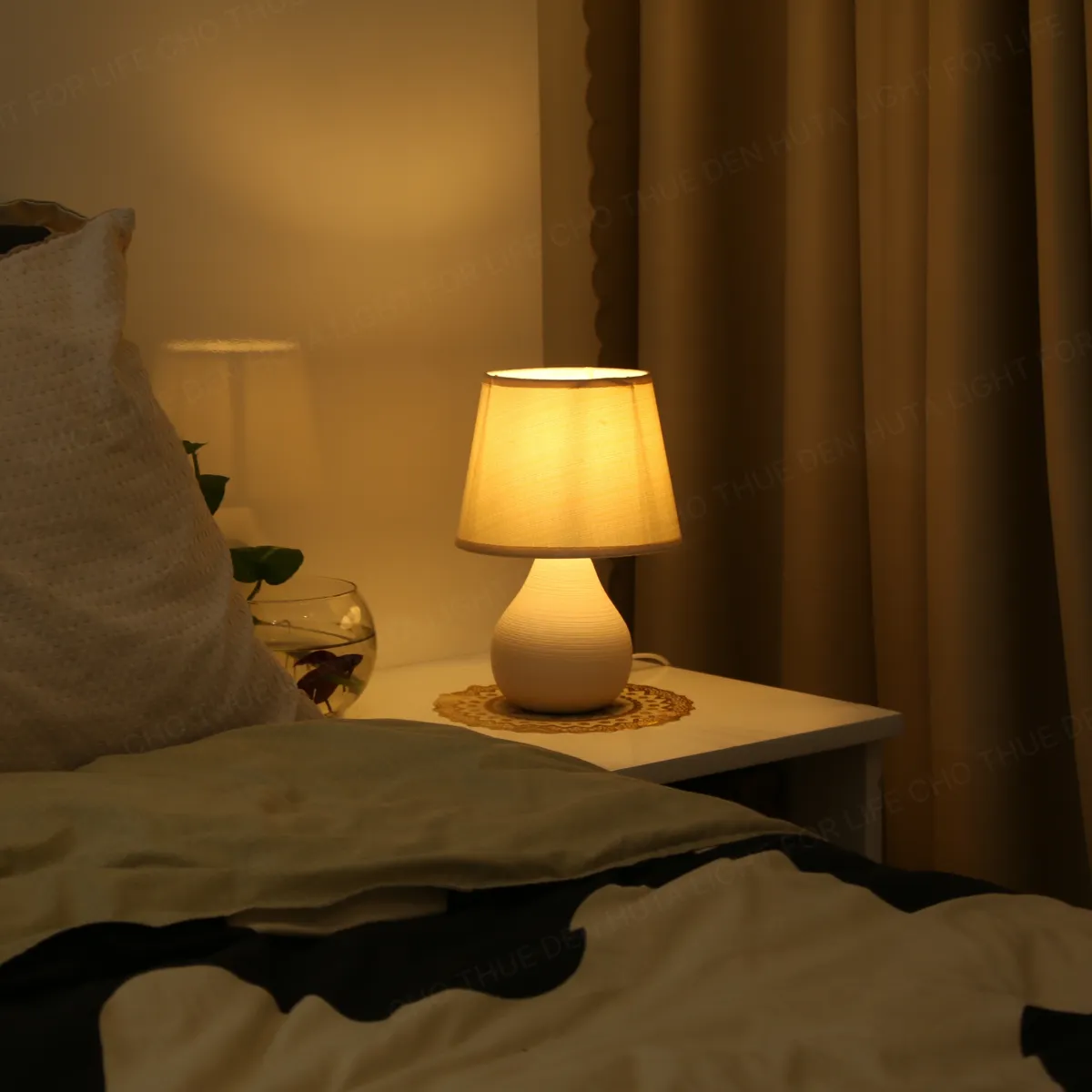 3. HÌNH ẢNH THỰC TẾ ĐÈN NGỦ ĐỂ BÀN MÃ S1