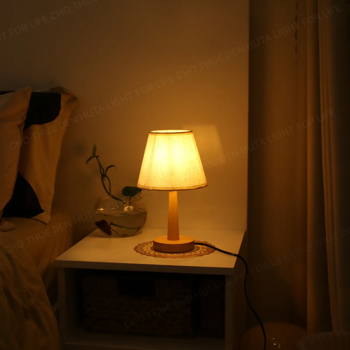 3. HÌNH ẢNH THỰC TẾ ĐÈN NGỦ ĐỂ BÀN MÃ G2