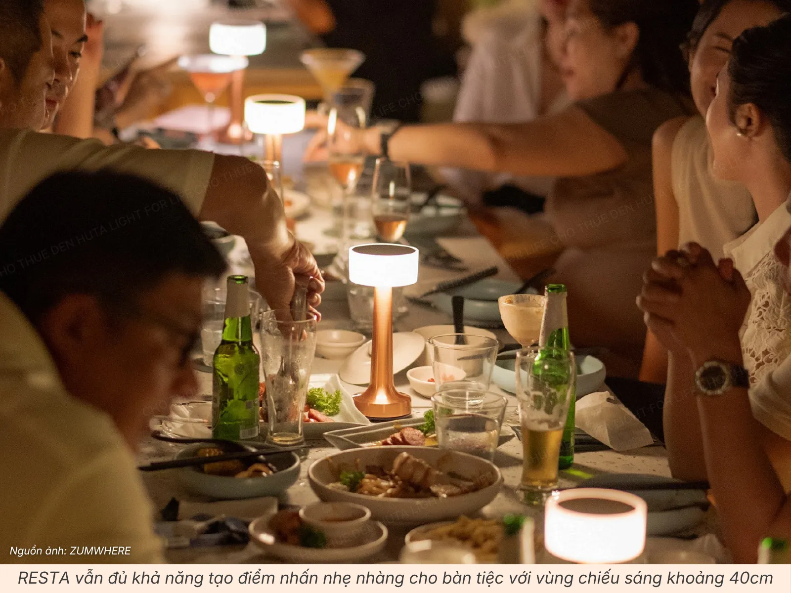 2.4 Đèn Bàn RESTA - Nhỏ Gọn Và Tinh Tế