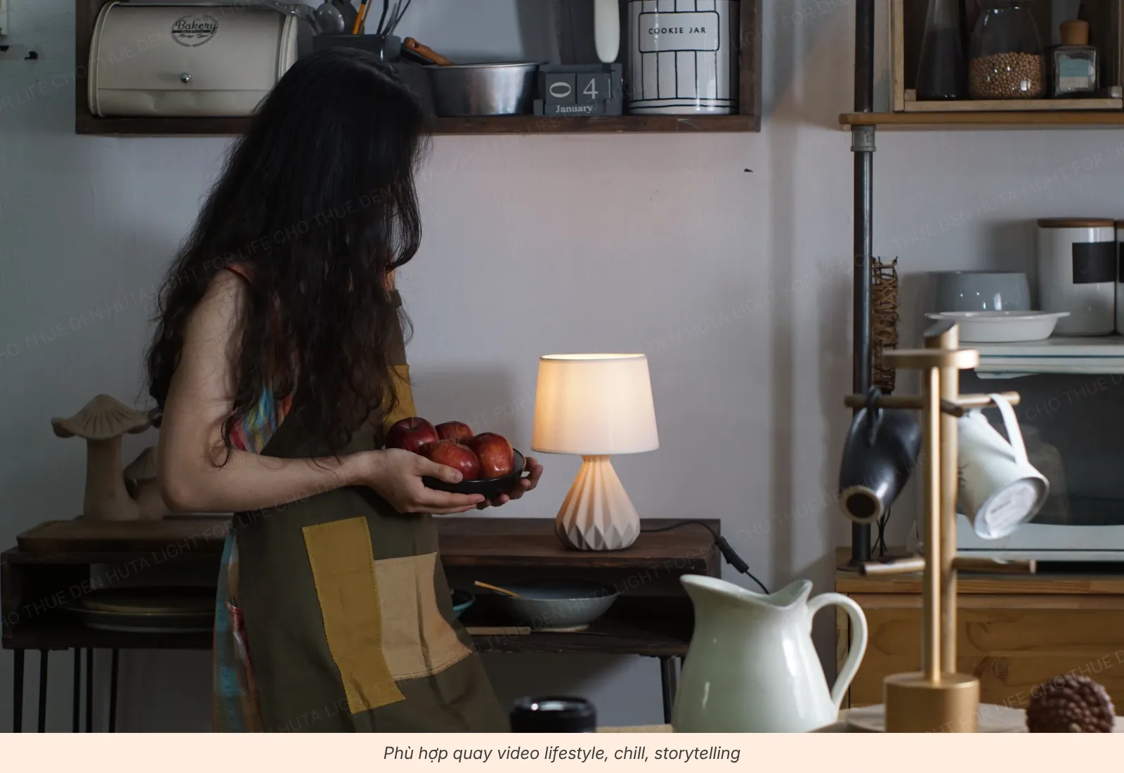 1.2 Đèn ngủ để bàn – ánh sáng ấm, tạo không gian