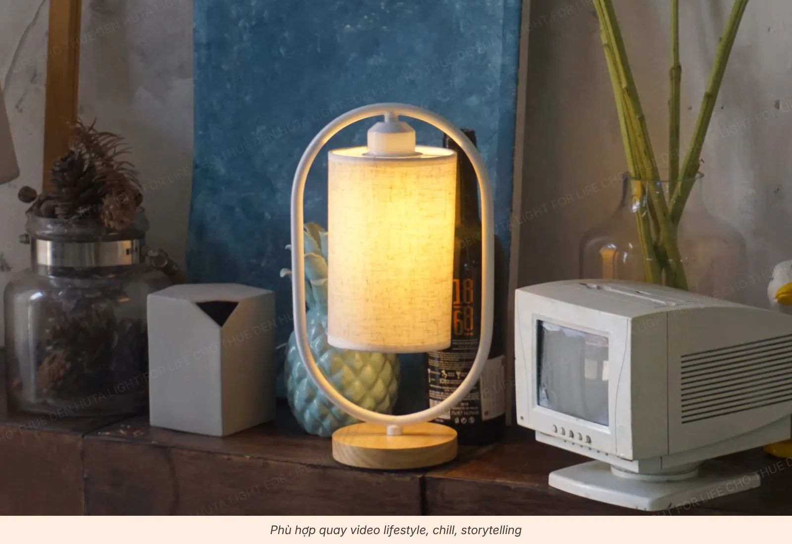 1.2 Đèn ngủ để bàn – ánh sáng ấm, tạo không gian