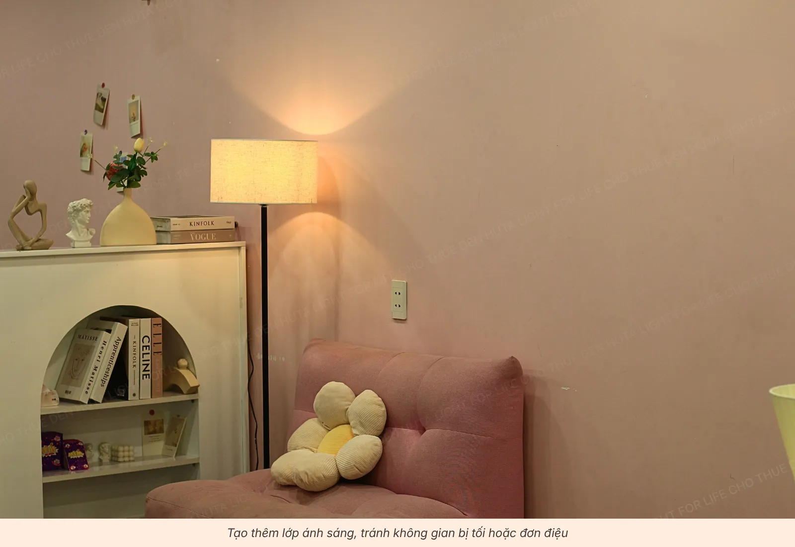 1.3 Đèn cây đứng - chiếu nền, tăng chiều sâu