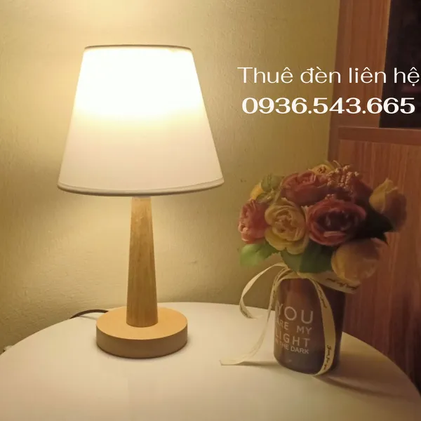 Cho Thuê Đèn Ngủ Thân Gỗ Mã G2