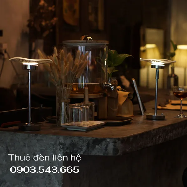 Cho Thuê Đèn Bàn Cảm Ứng Mã RESSEN