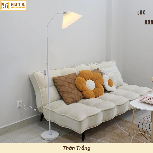 Cho Thuê Đèn Cây Đứng KT6 | Điều Chỉnh Ánh Sáng | Ba Màu Ánh Sáng