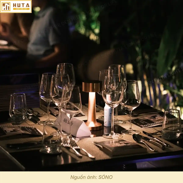 Cho Thuê Đèn Bàn Cảm Ứng Mã RESTRU | Điều Chỉnh Độ Sáng | Ba Màu Ánh Sáng